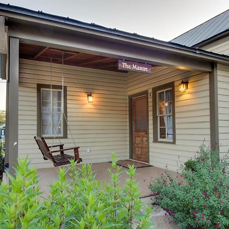 Wine Country Cottages On Main Fredericksburg Buitenkant foto