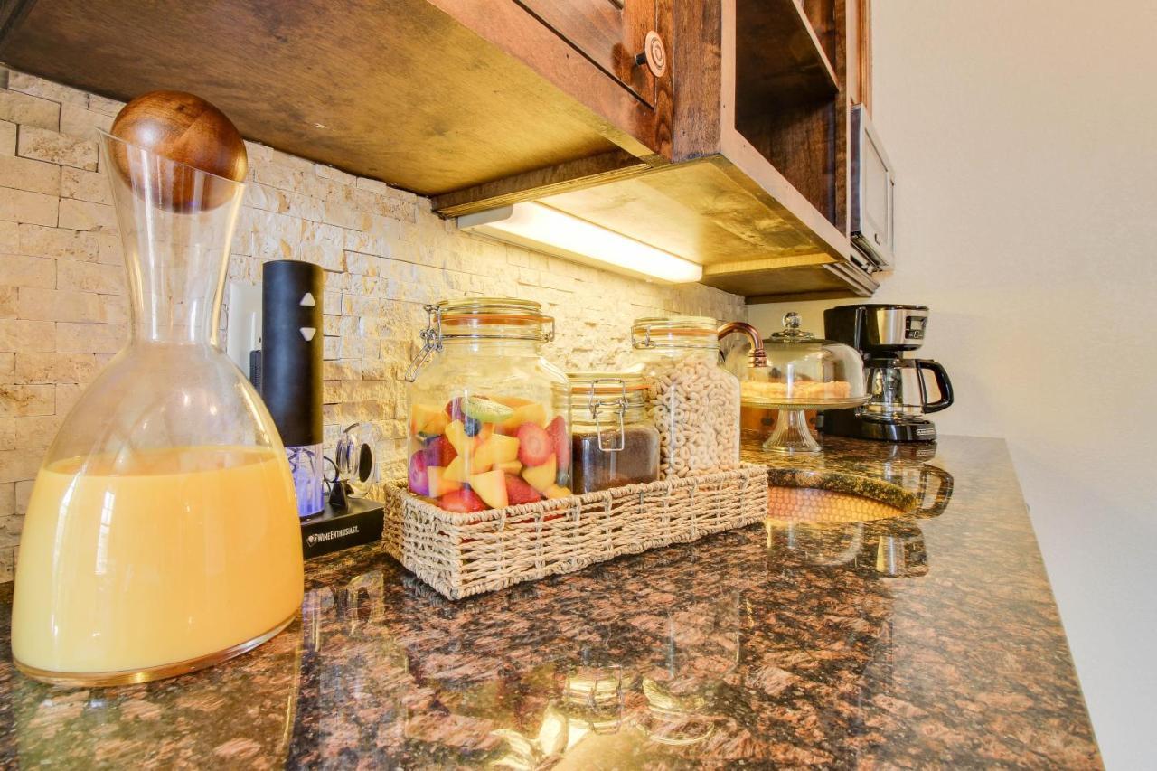 Wine Country Cottages On Main Fredericksburg Kamer foto